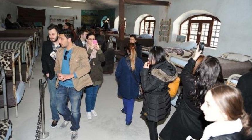 Başkan Tiryaki&rsquo;den Bilkent &Ouml;ğrencilerine Ders Niteliğinde Sunum