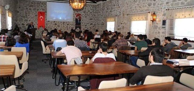 Başkan Tiryaki’den Bilkent Öğrencilerine Ders Niteliğinde Sunum