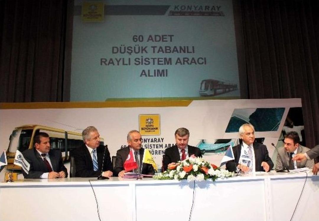 Konya'da 60 Yeni Tramvayın Alım S&ouml;zleşmesi İmzalandı