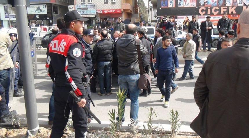 Ağanın Topraklarını Adına Tapuladığını Iddia Eden K&ouml;yl&uuml;ler Baş Kaldırdı