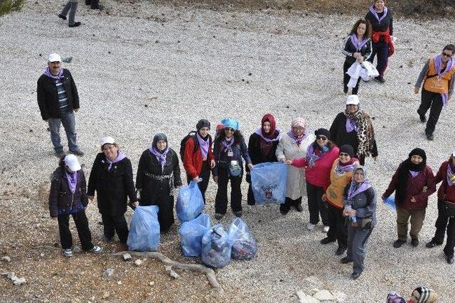 Karaman’da Kadınlardan Doğa Yürüyüşü