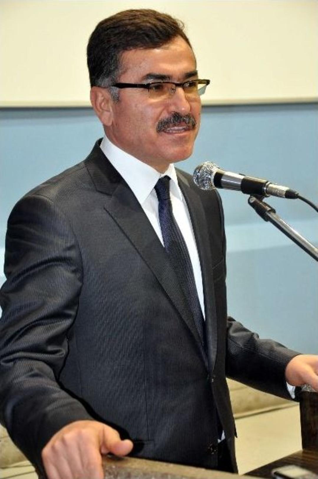 Balıkesir'de Tiyatro Sahnesi Engel Tanımadı