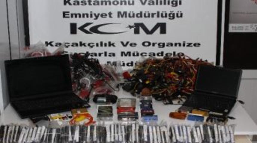 Kom'dan Ka&ccedil;ak Cep Telefonu Operasyonu