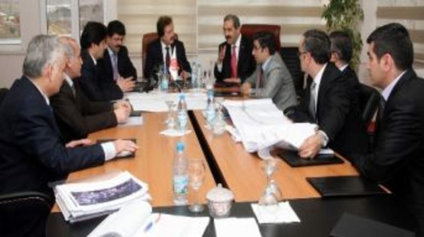 Fadlum Irmağı &Uuml;zerine Yapılacak K&ouml;pr&uuml; İ&ccedil;in İstişare Toplantısı Yapıldı