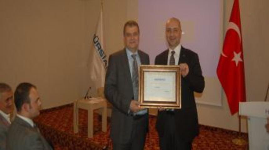 Akın İpek'ten Gen&ccedil; Iş Adamlarına Tecr&uuml;be Dersi