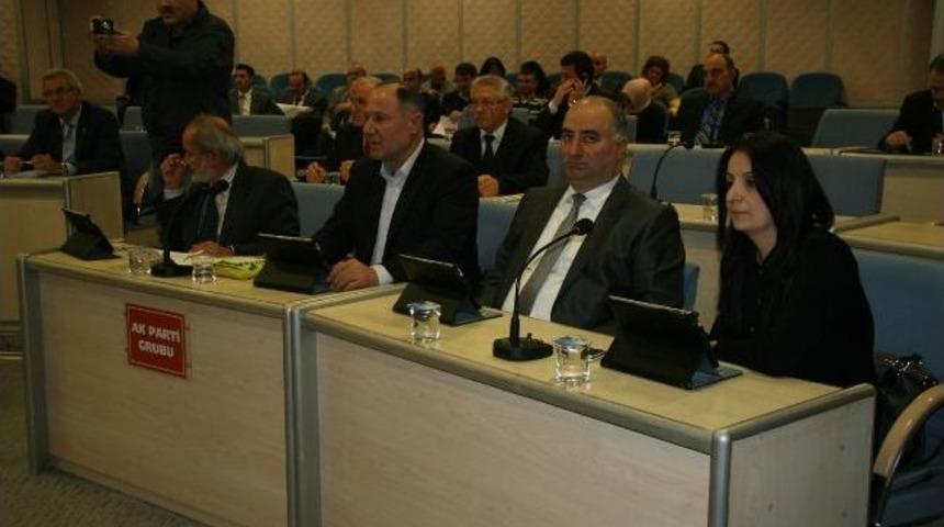 Dişli, &ldquo;her T&uuml;rl&uuml; Cevabı Veririz Yeter Ki Samimi Olunsun&rdquo;