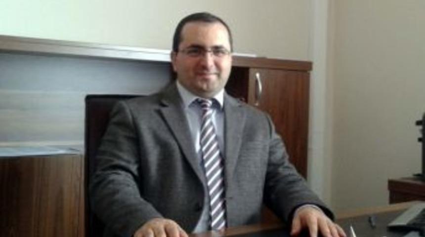 Be&uuml; &Ouml;ğretim &Uuml;yesi Sıdır Do&ccedil;entliğe Y&uuml;kseldi