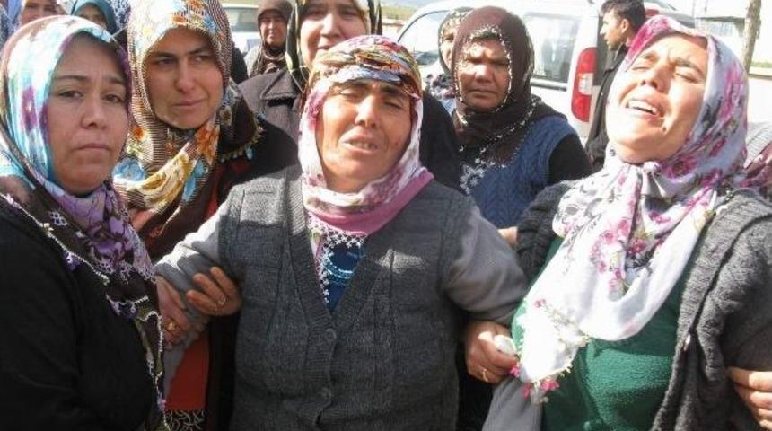 Arkadaşı Tarafından &Ouml;ld&uuml;r&uuml;len Asker Toprağa Verildi