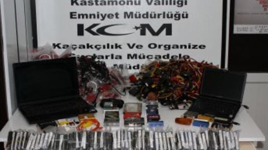 Kastamonu'da Ka&ccedil;ak Cep Telefonu Operasyonu