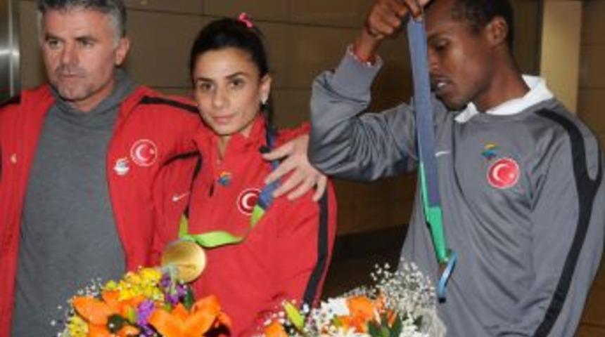 Avrupa Şampiyonu Nevin Yanıt İstanbul'da