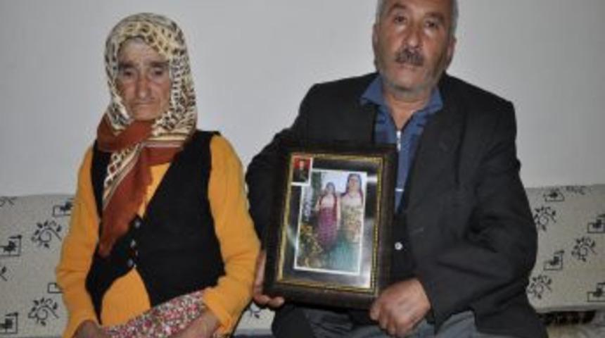 PKK'nın Ka&ccedil;ırdığı Askerin Babası Oğlunun Yolunu G&ouml;zl&uuml;yor