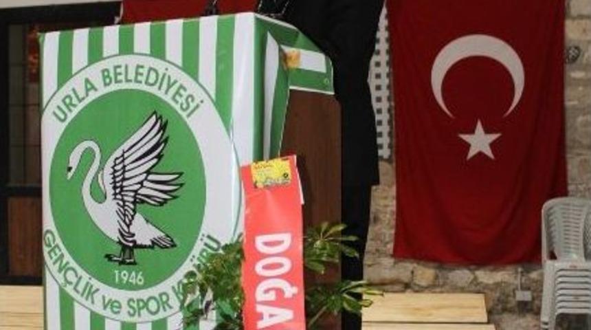 Urla Gen&ccedil;lik Spor Kul&uuml;b&uuml; Olağan Kongresi Yapıldı