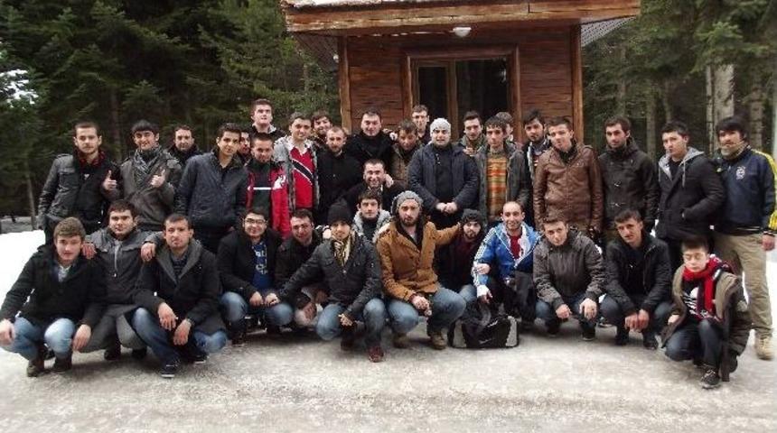 Gen&ccedil; Y&uuml;rekler Ilgaz Ve Kurşunlu&rsquo;da