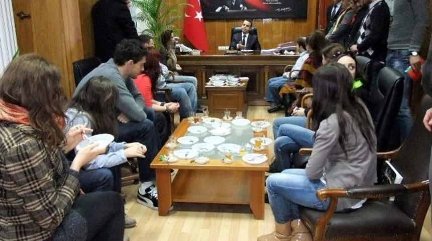 Ab Gen&ccedil;lik Değişim Projesi Kapsamında 8 &Uuml;lkeden 35 &Ouml;ğrenci Sarıkamış&rsquo;a Geldi
