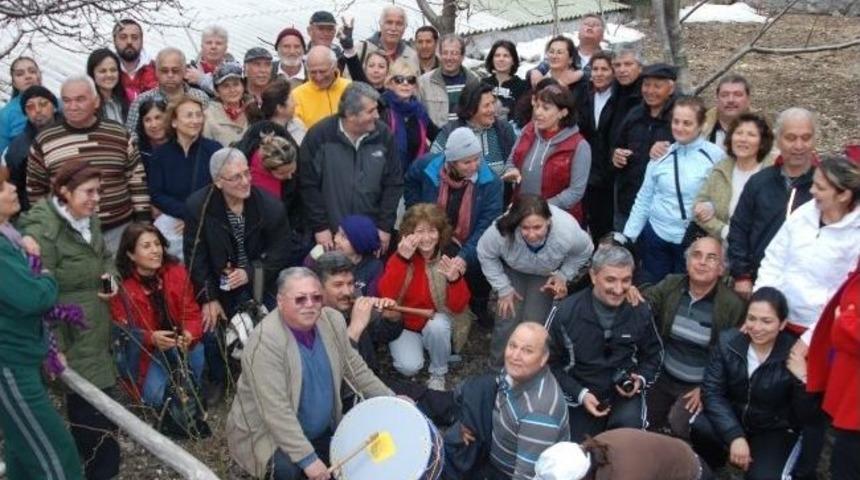 Bahara Davul Zurnalı Karşılama