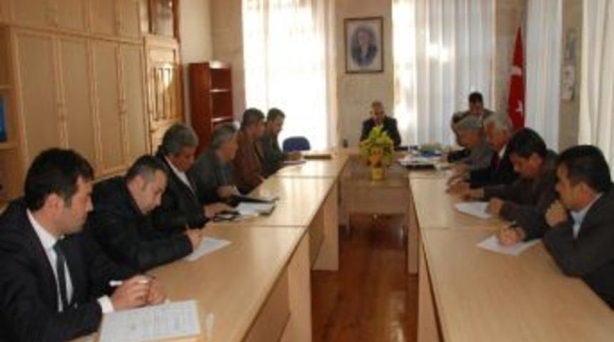 Silifke'de K&ouml;ylerin İ&ccedil;me Suyu İhaleleri Yapıldı