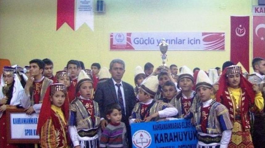 Halk Oyunları Yarışmasında Elbistan'ın Başarısı