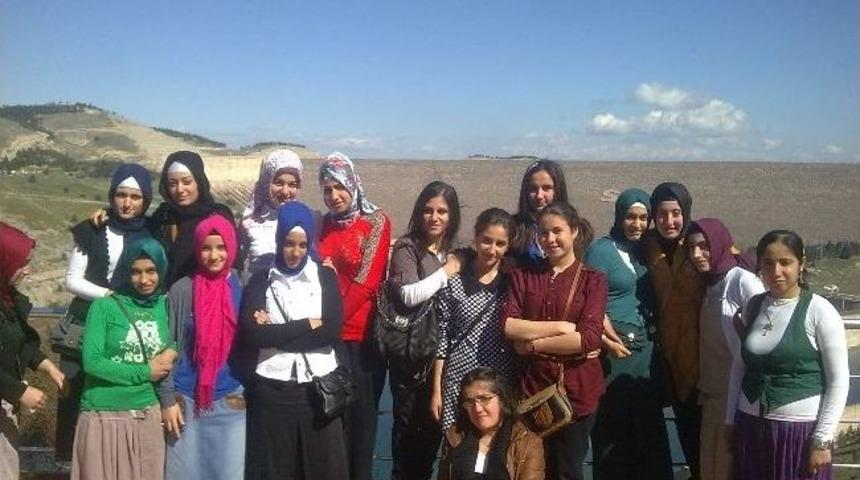 Sincik&rsquo;te Seyyah Ulu &Ccedil;ınarın İzinde Projesi Başladı