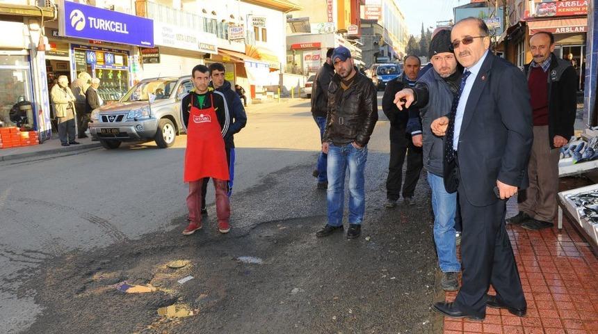 Başkan G&uuml;mr&uuml;k&ccedil;&uuml;oğlu, Değirmendere Sakinlerini Dinledi