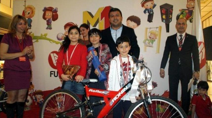 Erkan&rsquo;dan &lsquo;satran&ccedil;&rsquo; Ş&ouml;leni