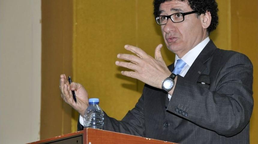 Beledioğlu: Karakter Yapısı Bilinirse &Ccedil;ocukla Daha Rahat Iletişim Kurulabilir