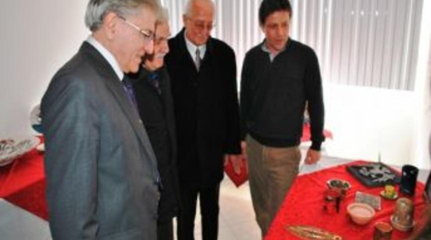 G&ouml;k&ccedil;ebey'de Seramik &Uuml;r&uuml;nleri Sergisi A&ccedil;ıldı