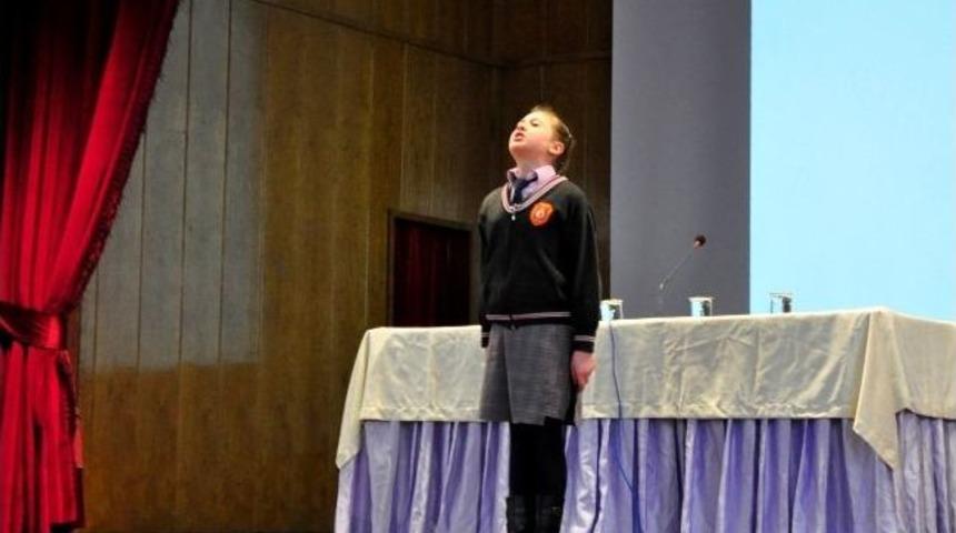 İstiklal Marşı&rsquo;nı En G&uuml;zel Okuyabilmek İ&ccedil;in Yarışıyorlar