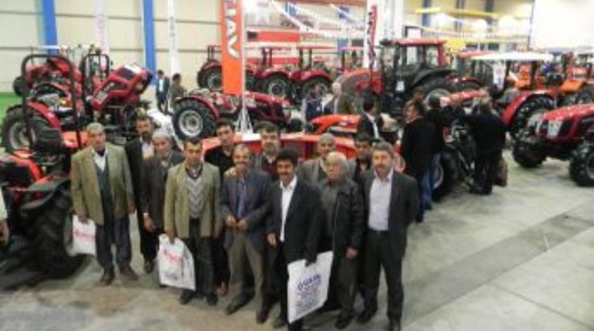 Hatayli 132 &Ccedil;ift&ccedil;i Mersin Tarım Fuarı'nı Gezdi