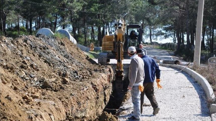 S&uuml;r&uuml;c&uuml;ler Beleni&rsquo;nde Kanalizasyon &Ccedil;alışması Devam Ediyor