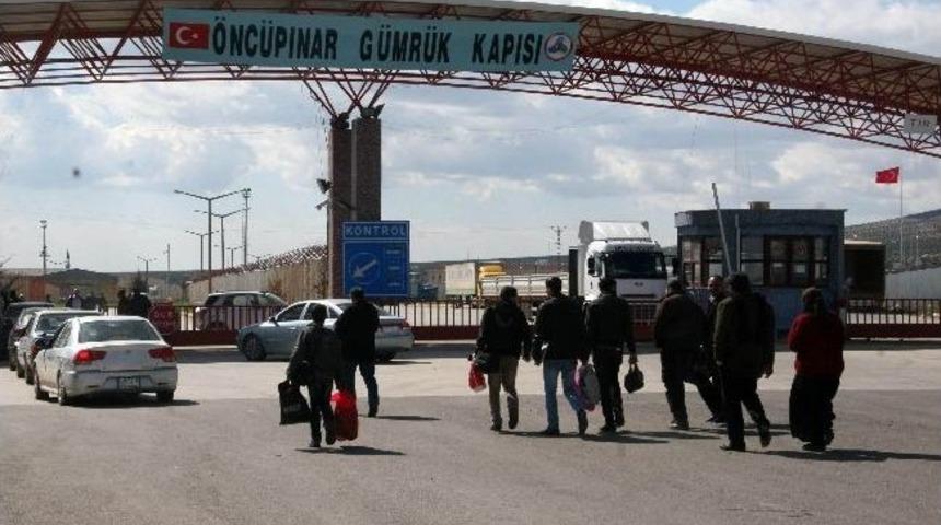 Şubat Ayında &Ouml;nc&uuml;pınar'dan, 56 Bin 436 Suriyeli Giriş-&ccedil;ıkış Yaptı