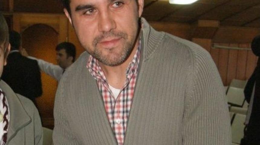 Bandırmaspor Teknik Direkt&ouml;r&uuml; Alper Avcı İstifa Etti