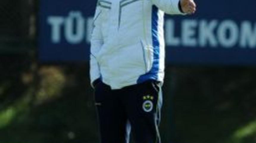 Fenerbah&ccedil;e, Idmanında Gerginlik