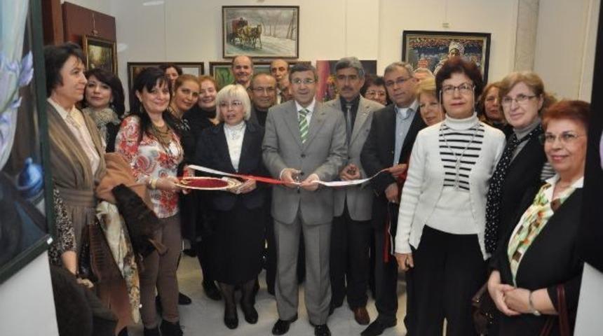 Kadın Ressamlar Şiddeti Kınamak İ&ccedil;in &Ccedil;izdi