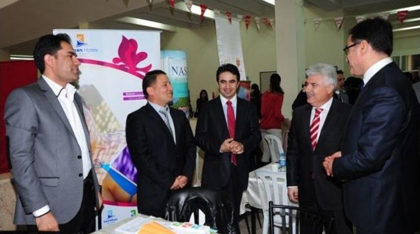 Baü'de İstihdam Ve Kariyer Günleri Düzenlendi