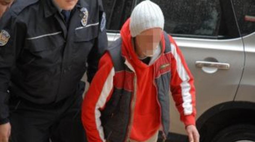 Alkoll&uuml; Şahıs El Arabasını &Ccedil;aldı