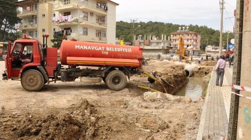 Manavgat &Ccedil;ayyazı Mevkinde Su Baskını Yaşanmayacak