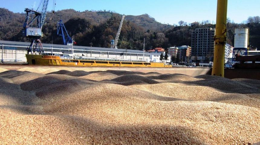 Hopa Limanı Hopaport Ile Ihracat&ccedil;ı Ve Ithalat&ccedil;ının Hizmetinde