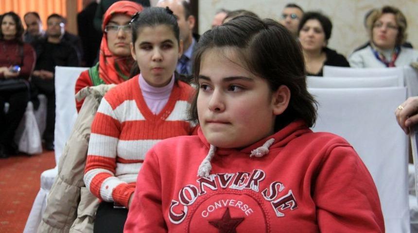 'Engelsiz Okul Modeli I&ccedil;in &Ouml;ğretmenlerin Empati Yapması Şart'