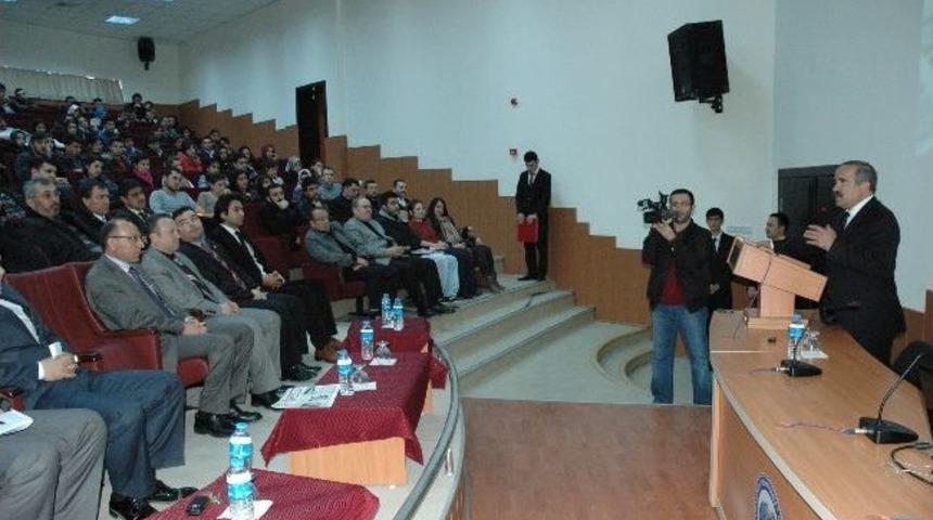 Km&uuml;&rsquo;de &ldquo;muhasebeci Olmak&rdquo; Konulu S&ouml;yleşi