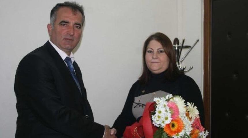 Altınova&rsquo;da İş&ccedil;inin S&ouml;zleşme Sevinci