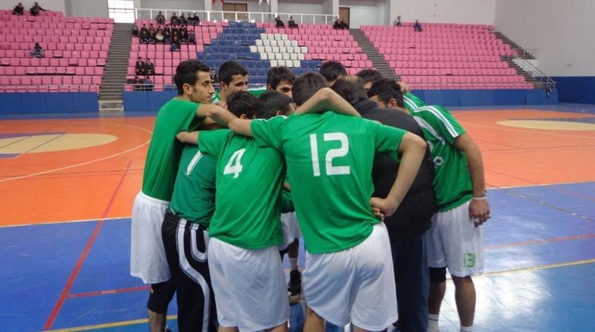 Yamanspor Hentbolde Finale Kaldı