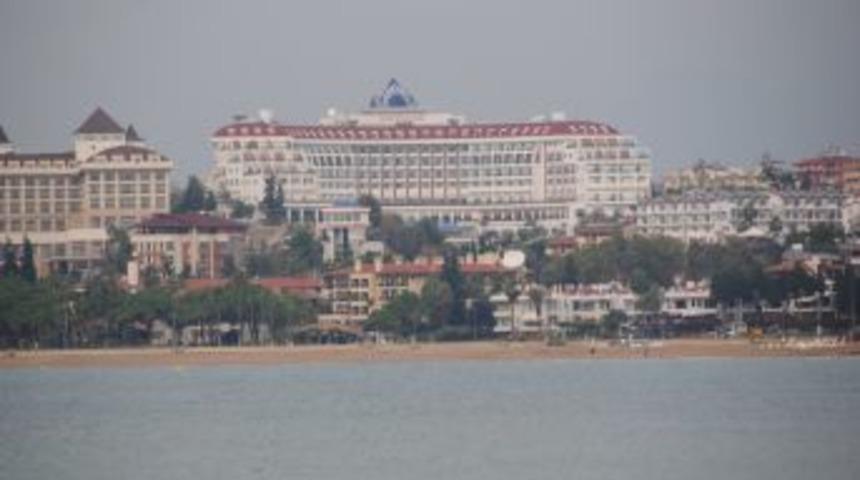 Antalya B&ouml;lgesinde Otellerin Doluluk Oranı Y&uuml;zde 70'e Ulaştı