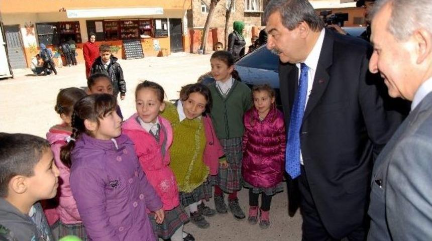 Konukoğlu "ben &Ouml;ğrenciyken" Programı&rsquo;nın &Ccedil;ekimlerine Katıldı