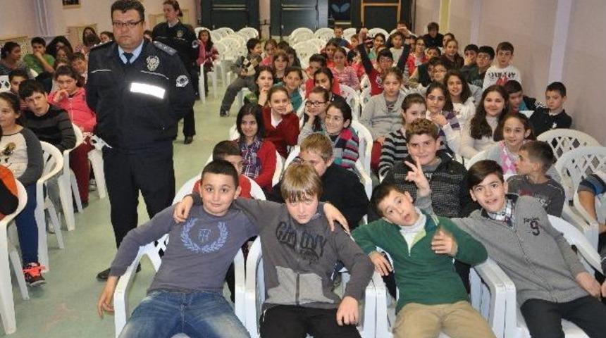 &Ouml;ğrencilere &ldquo;s&uuml;r&uuml;c&uuml; Ve Yaya Eğitimi&rdquo; Verildi