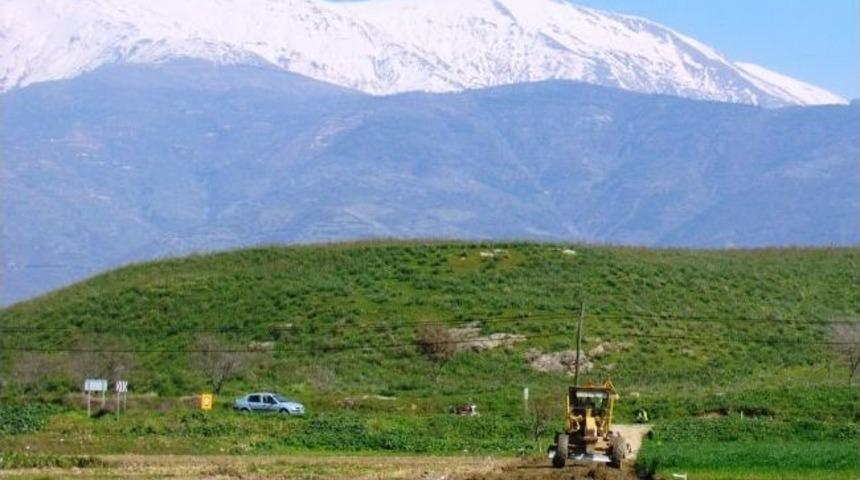 &Ouml;demiş&rsquo;te Toplulaştırılan Araziler Yeniden Şekilleniyor