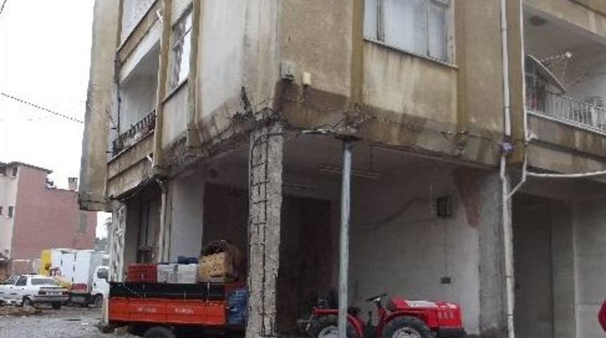 Bina Yıkılma Tehlikesiyle Karşı Karşıya