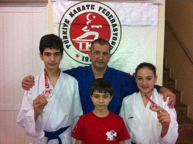 Bodrum’dan Karate Milli Takımı’na 4 Sporcu Ve 1 Antrenör