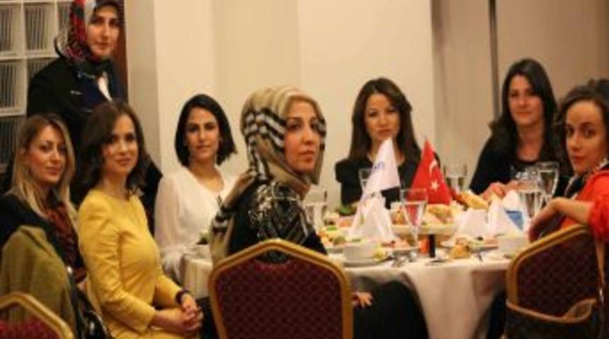 H&Uuml;RSİAD, Kadınları Buluşturdu
