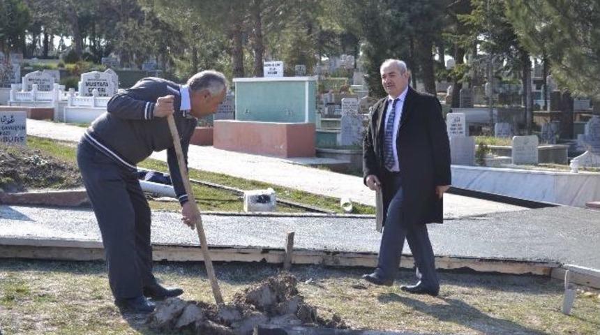 İstasyon Mezarlığı Yeni Bir &Ccedil;ehre Kazanıyor