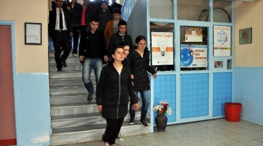 &Ouml;ğrencilere Deprem Ve Yangın &Ouml;nemi Anlatıldı